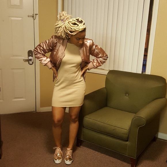 💥 Limited Time! Cool Gal Bomber Jacket – Holiday Clearance! - Picture 5 of 6